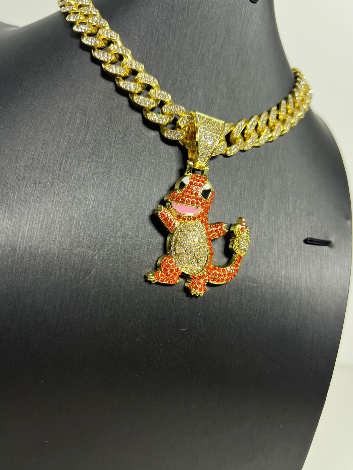 Collar chanderman cubano